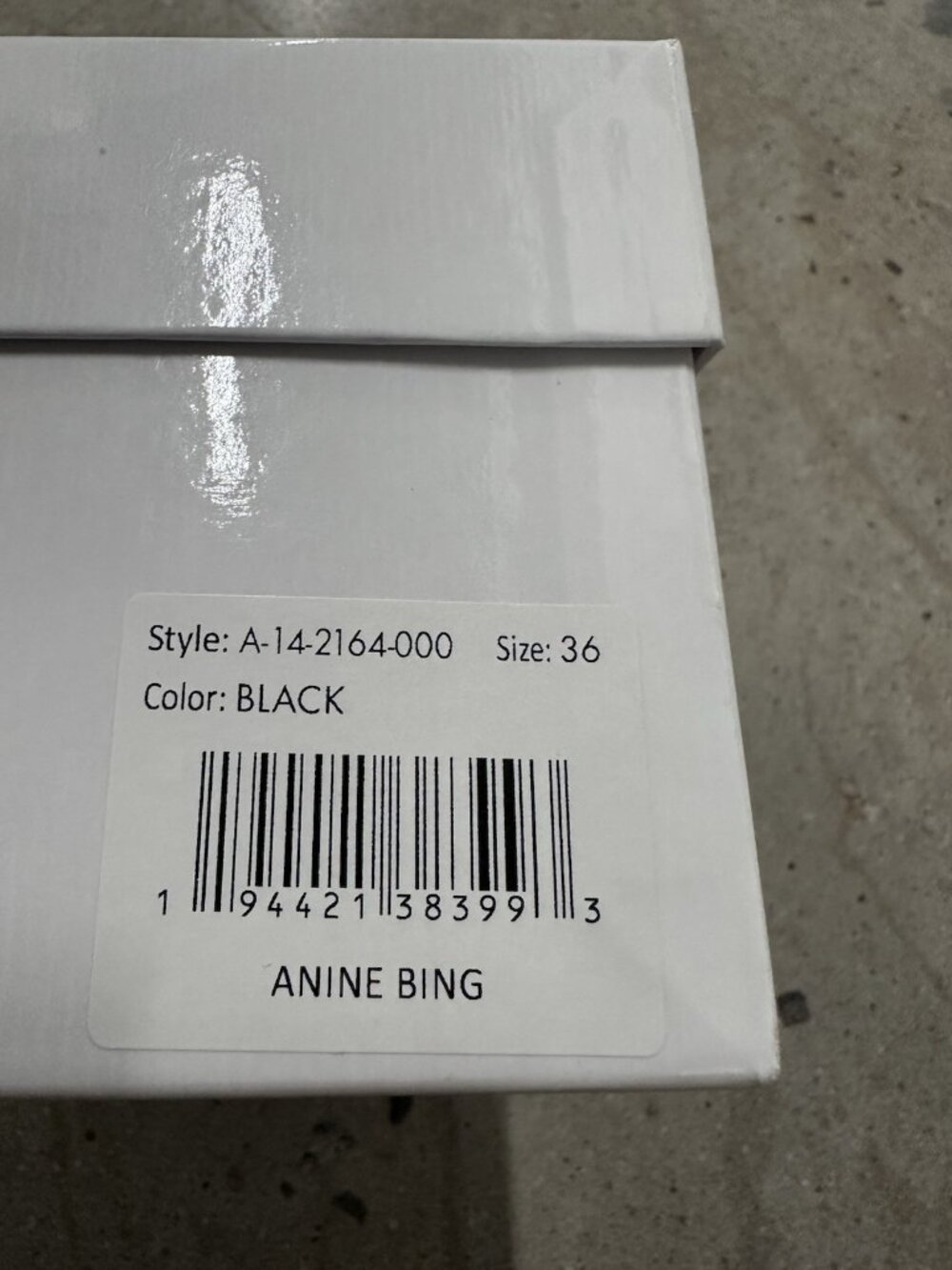 ANINE BING Suri Sandals Black - Picture 9 of 9